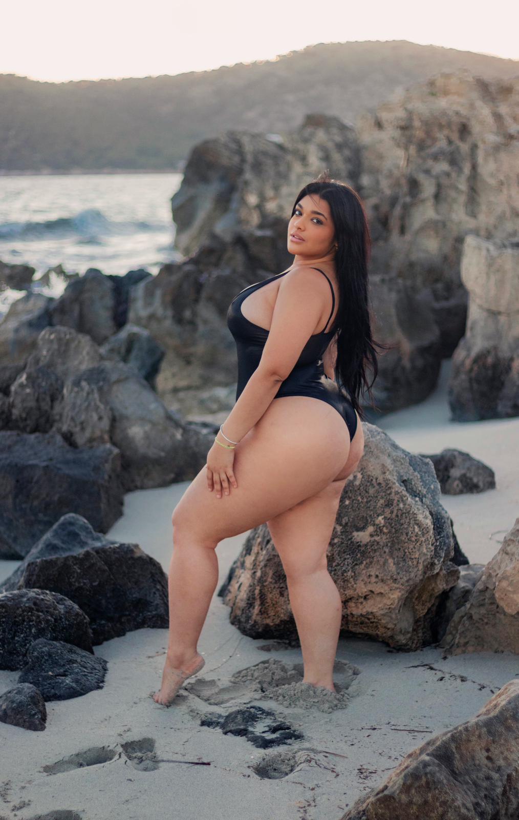Escort - SOFIA - Ibiza Tops